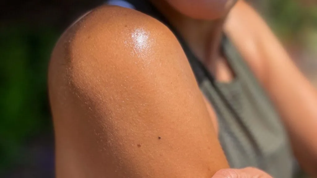 Hair & Body Oil Mist: A Guide to Nourished Hair and Glowing Skin