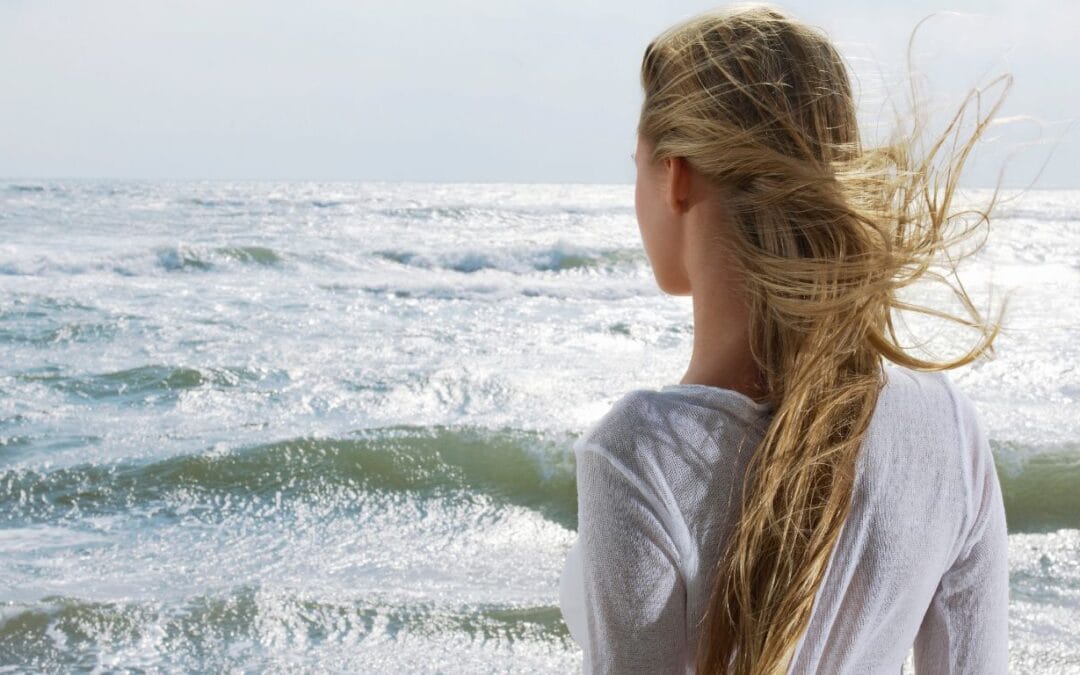 Salt, Sun & Sweat: How to Protect Your Hair at the Beach 🏖️🌿