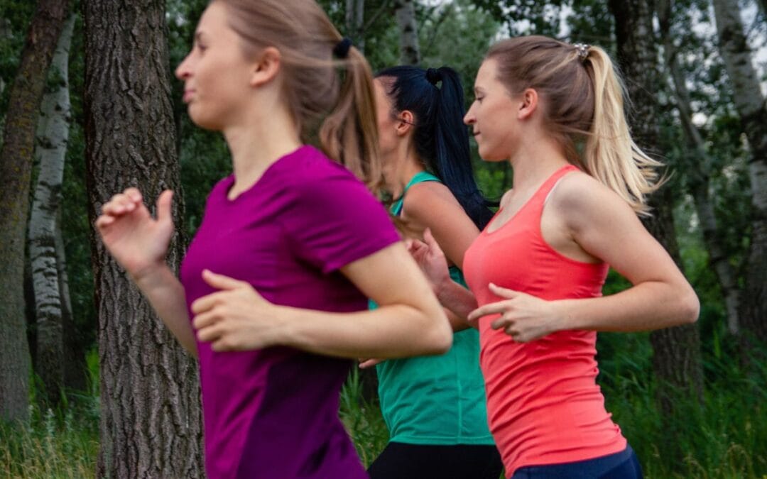 Running and Your Hair: The Complete Hair Care Guide for Runners 🏃‍♀️🌿